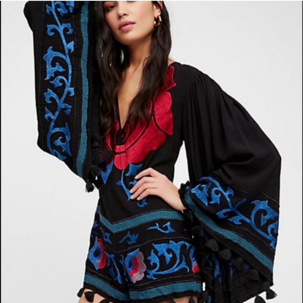 Free people island romper, rare